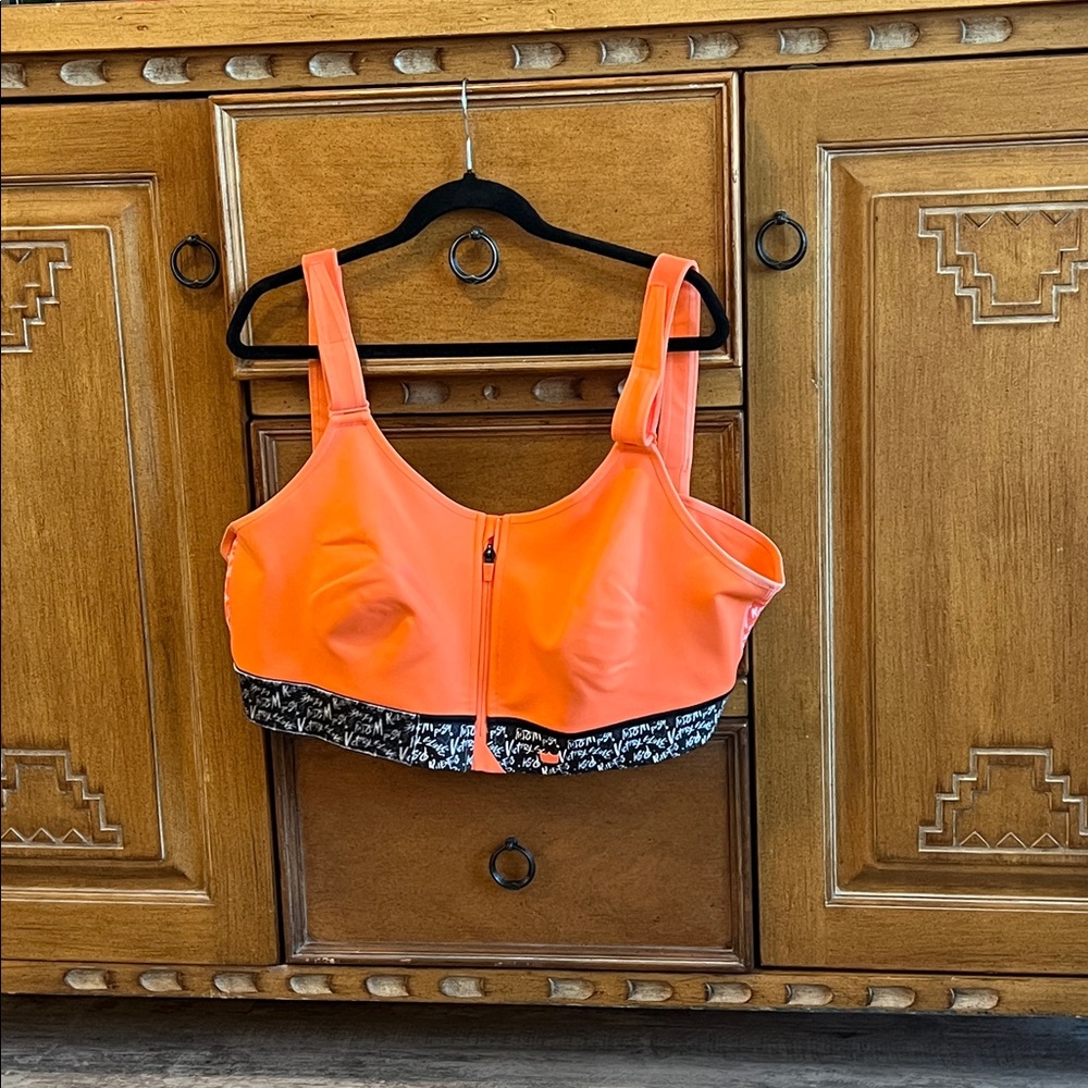 SheFit Flex Sports Bra Believe Orange/Black Adjustable Fit Medium Support 5LUXE